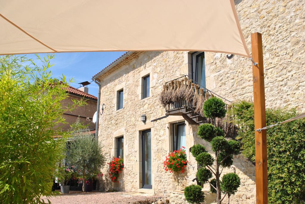 Auvergnat'Home Chaptuzat Bagian luar foto