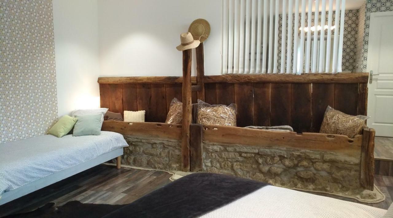Auvergnat'Home Chaptuzat Bagian luar foto